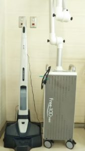 口腔外吸引装置